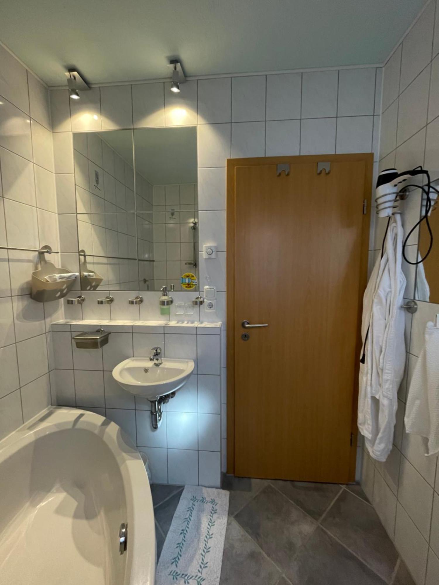 Gemuetliches Haus Im Herzen Des Schwarzwaldes Fuer Bis Zu 9 Personen Elzach Exteriér fotografie